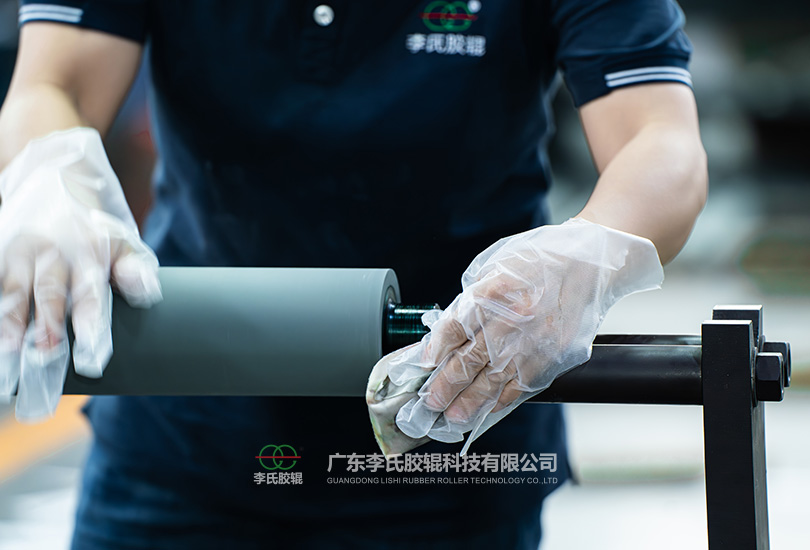信得膠輥廠生產(chǎn)實景